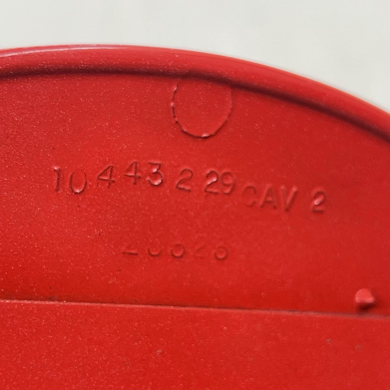 10401497 97-04 CHEVROLET CORVETTE C5 FUEL TANK GAS CAP DOOR LID ASSEMBLY 10401497 OEM