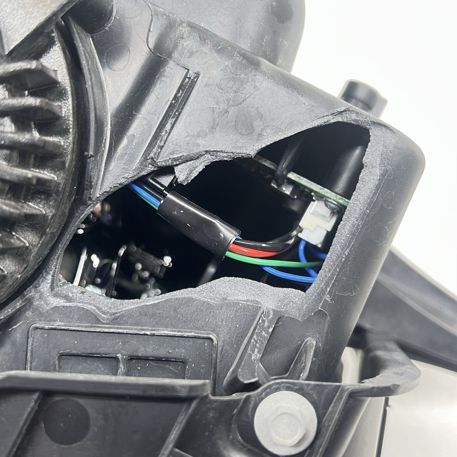 22959920 12-15 CHEVROLET CAMARO ZL1 RIGHT FRONT HEADLIGHT HEAD LIGHT LAMP HID OEM NOTE*