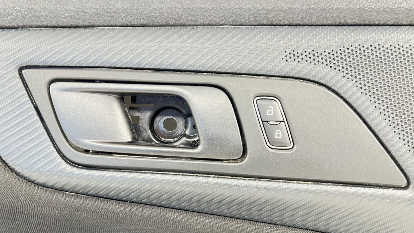 PR3B-C23943-GM319W / PR3B C23943 GM319W / PR3BC23943GM319W 24-25 FORD MUSTANG DARK HORSE DRIVER LEFT DOOR PANEL TRIM LEA