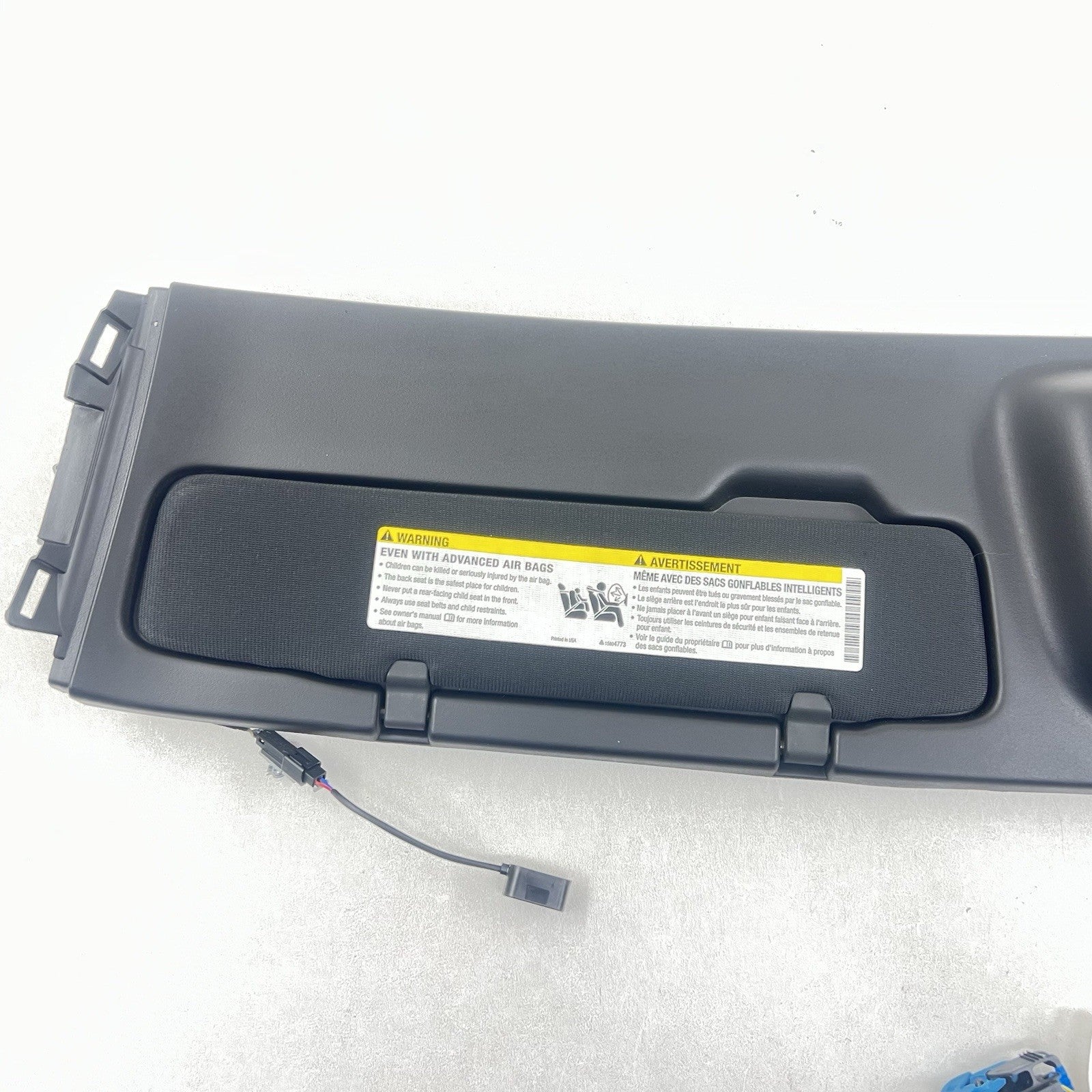 0487575 11-15 CHEVROLET CAMARO CONVERTIBLE OVERHEAD DOME LIGHT W/ SUN VISOR PAIR OEM