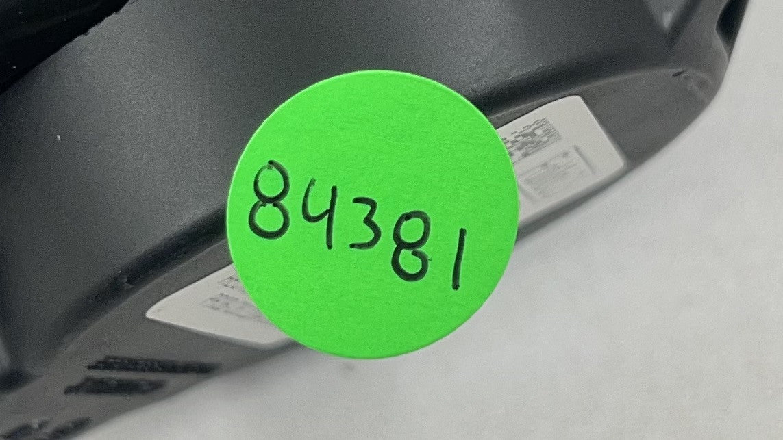 661153300A 24-25 FORD MUSTANG DARK HORSE RIGHT FRONT SEATBELT SEAT BELT RETRACTOR OEM