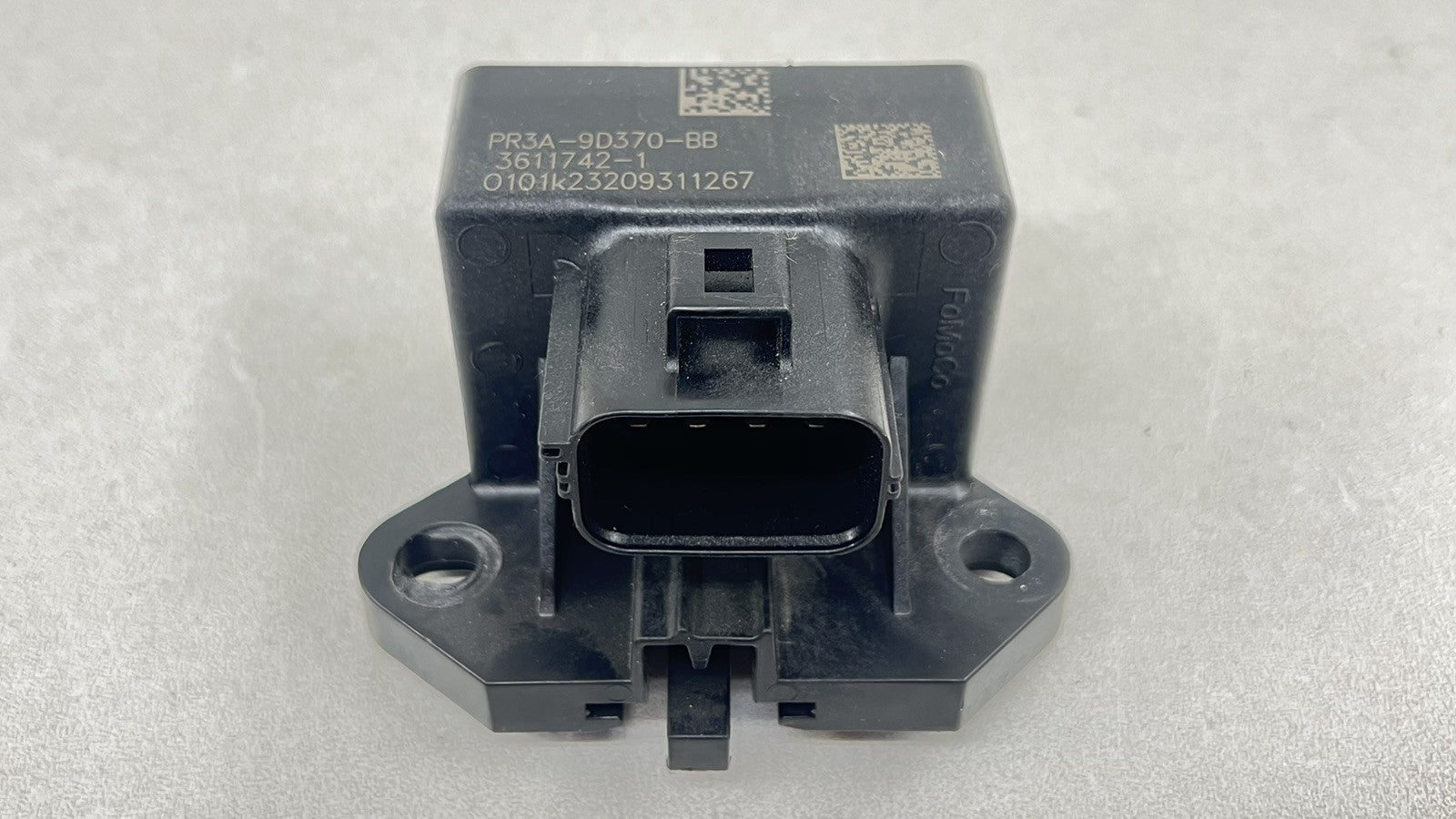 PR3A-9D370-BB / PR3A 9D370 BB / PR3A9D370BB 24-25 FORD MUSTANG GT FUEL PUMP CONTROL MODULE PR3A-9D370-BB OEM