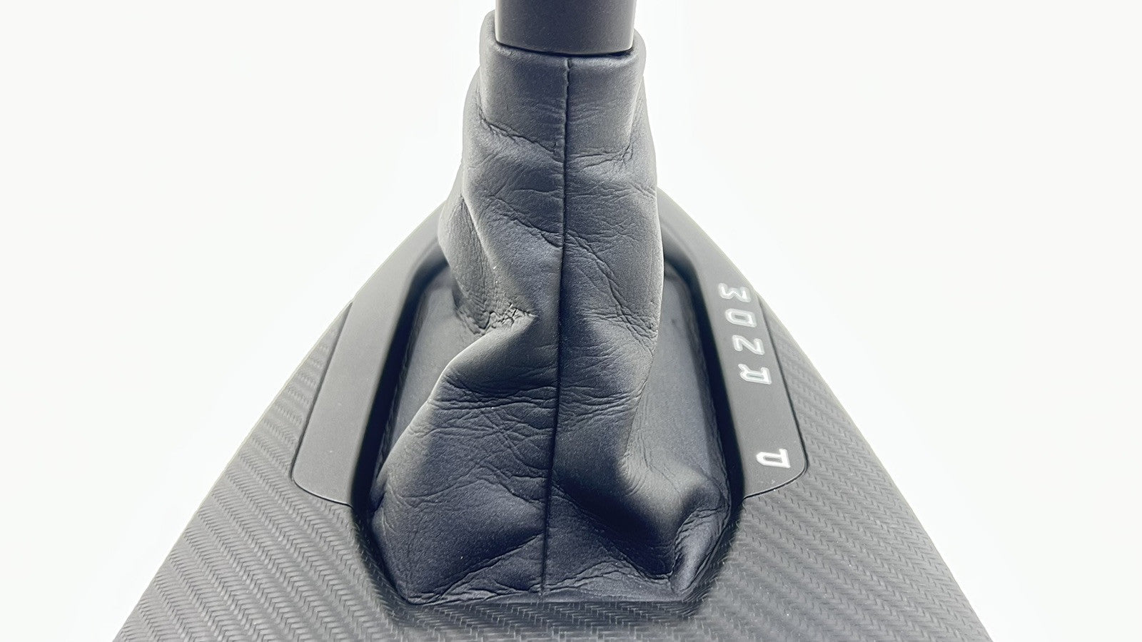  24-25 MUSTANG DARK HORSE CENTER CONSOLE AUTO SHIFT BOOT PANEL WITH KNOB OEM