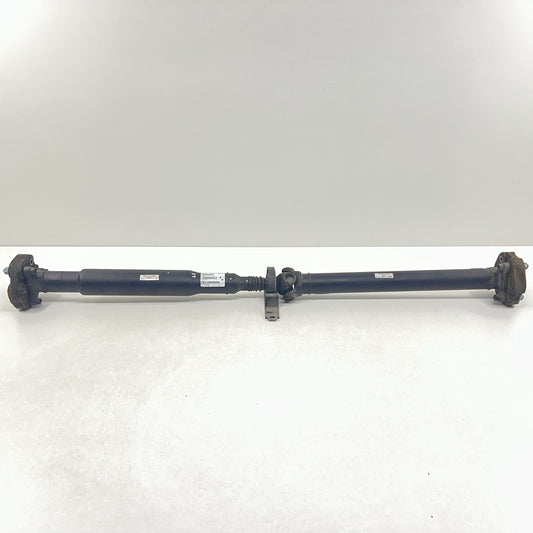 92236999 / 9223 6999 10-15 CHEVROLET CAMARO SS MANUAL DRIVESHAFT DRIVE SHAFT PROPELLER 92236999 OEM