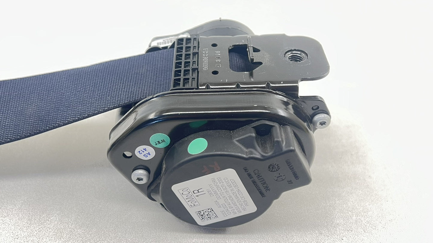 661153300A 24-25 FORD MUSTANG DARK HORSE RIGHT FRONT SEATBELT SEAT BELT RETRACTOR OEM