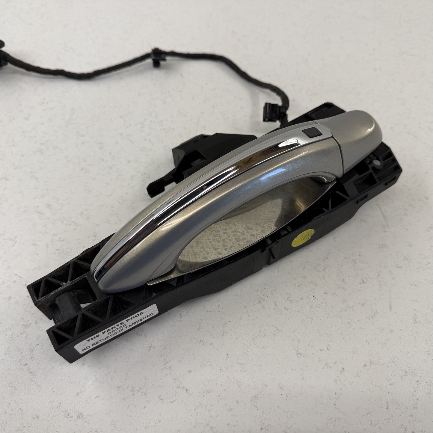 2014-2018 Bentley Flying Spur Passenger Right Rear Exterior Door Handle OEM