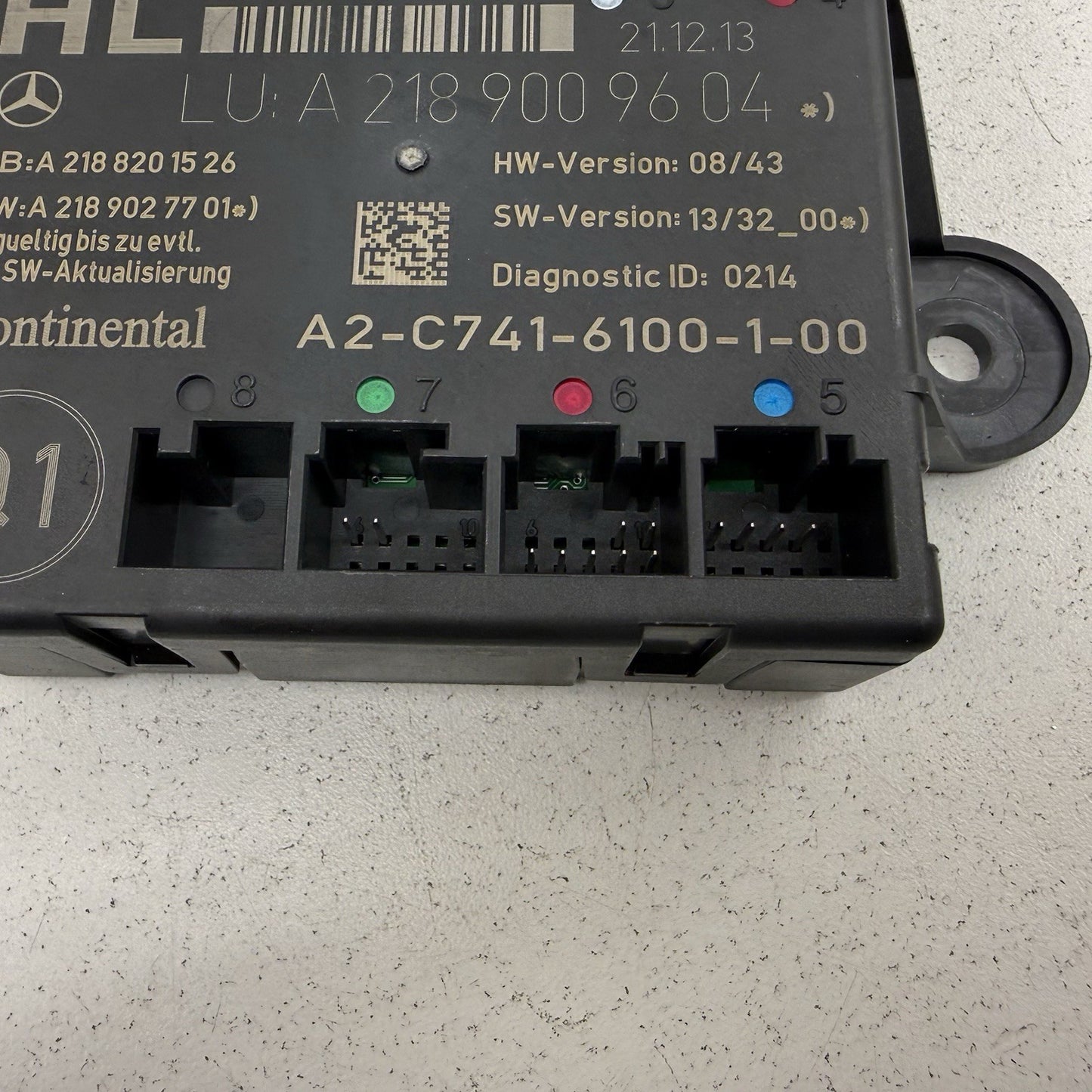 12-18 Mercedes W218 CLS550 Driver Left Rear Door Control Module 2189009604 OEM