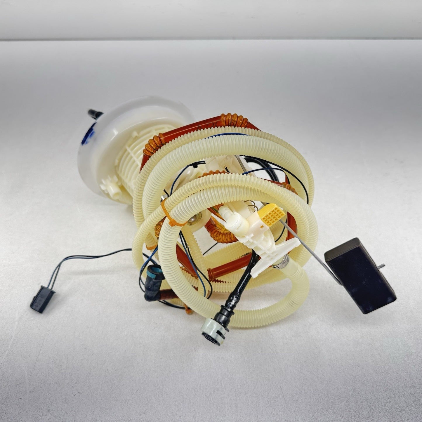 19-21 DODGE CHALLENGER SCAT PACK 6.4L FUEL PUMP AND SENDING LEVEL UNIT PAIR OEM