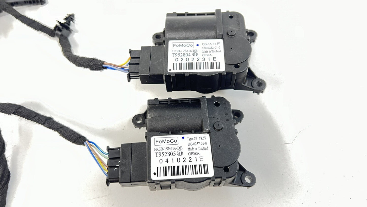 2024 FORD MUSTANG GT HVAC BOX HEATER AC FLAP MOTOR AIR MIX ACTUATOR SET OEM