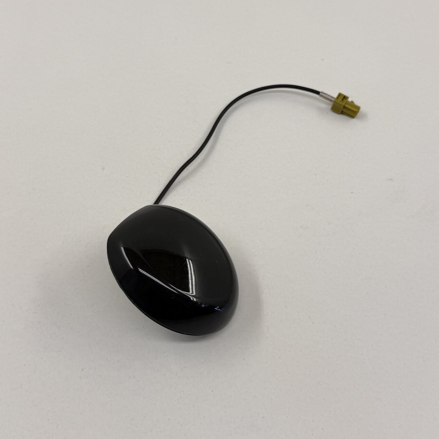 2015-2023 Ford Mustang GT Roof Shark Fin Antenna Receiver GR3T-19C175-AB5G9Z OEM