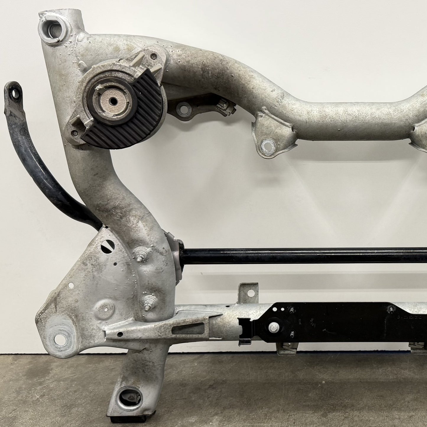 08-14 Mercedes C250 C300 C350 W204 Front Subframe Crossmember Engine Cradle OEM