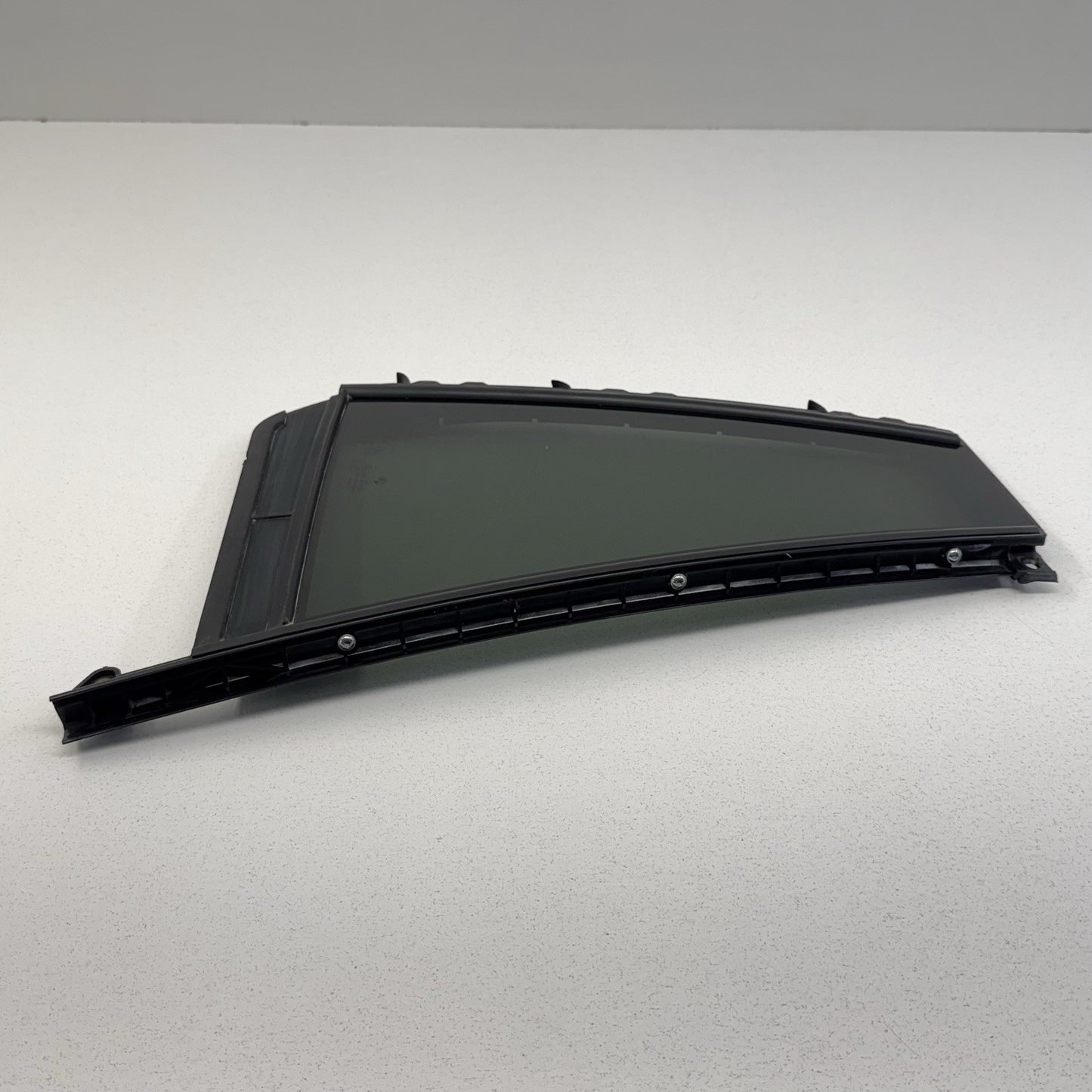 18-24 BMW G01 X3 Passenger Right Rear Door Quarter Window Glass OEM