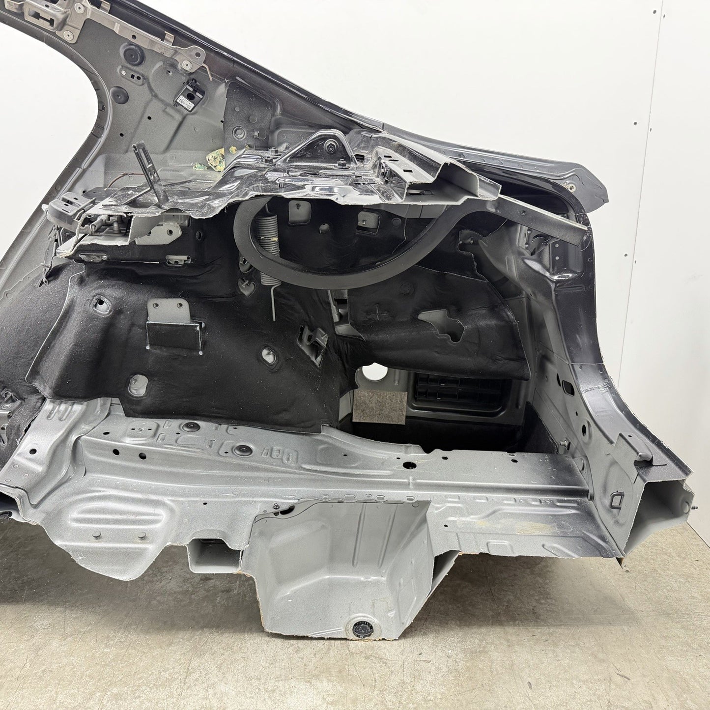 15-18 BMW F80 M3 Passenger Right Rear Quarter Panel Body Structural Cut OEM
