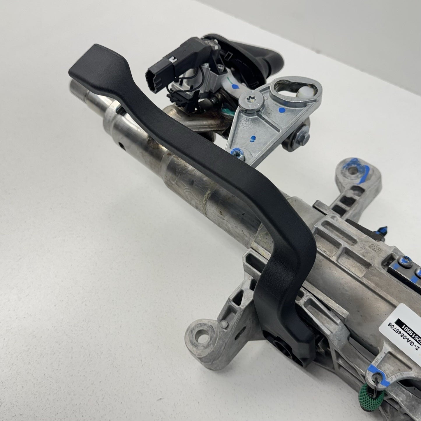 24-25 Chevrolet Silverado 2500 3500 Steering Column Assembly Manual Adjust OEM