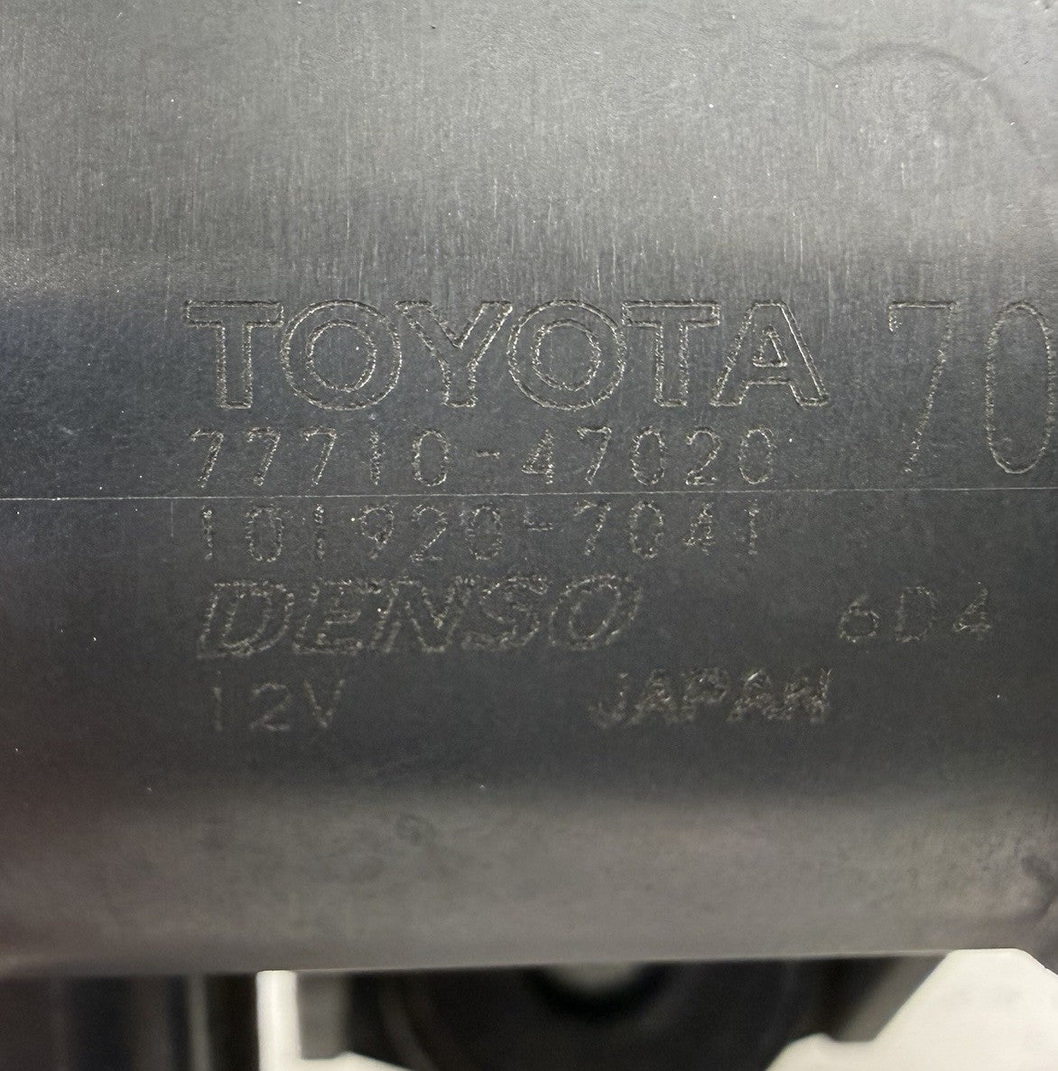 16-22 Toyota Prius / Prius Prime Fuel Evap Vapor Charcoal Emission Canister OEM