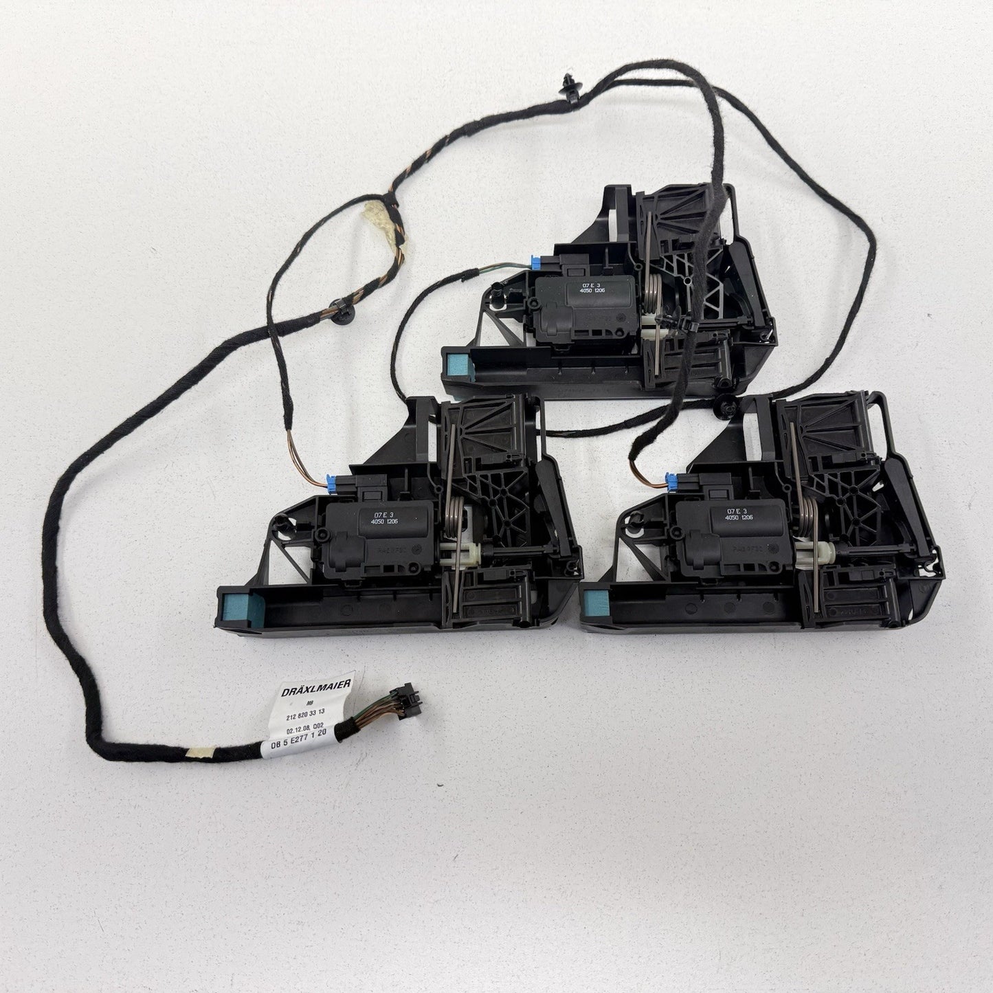 10-16 Mercedes W212 E350 Rear Seat Headrest Adjuster Motor Set OEM