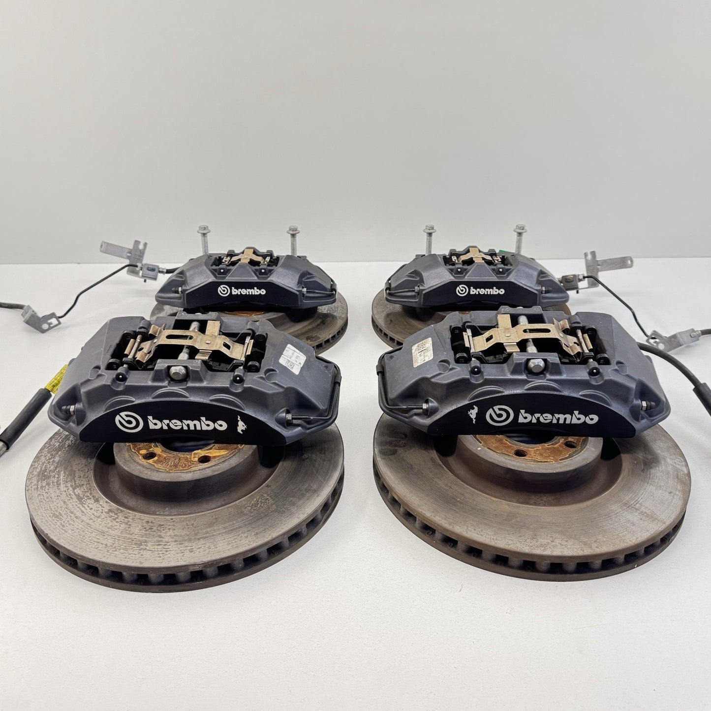 24-26 Ford Mustang GT Brembo Brake Caliper Front Rear Set With Rotors OEM