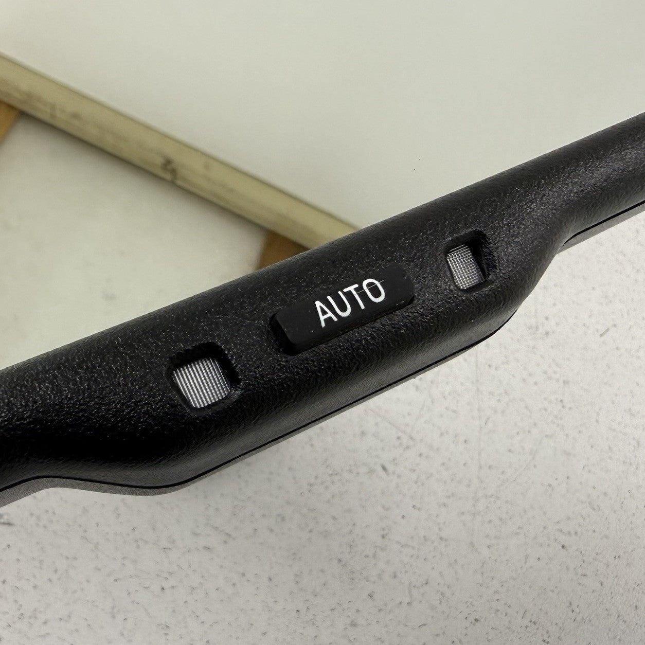 16-23 Toyota Tacoma Interior Rear View Mirror Auto Dim 87810-06180 OEM
