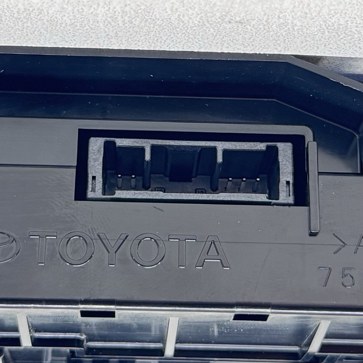23-25 Toyota Prius HVAC AC Temperature Climate Control Switch 55900-47620 OEM