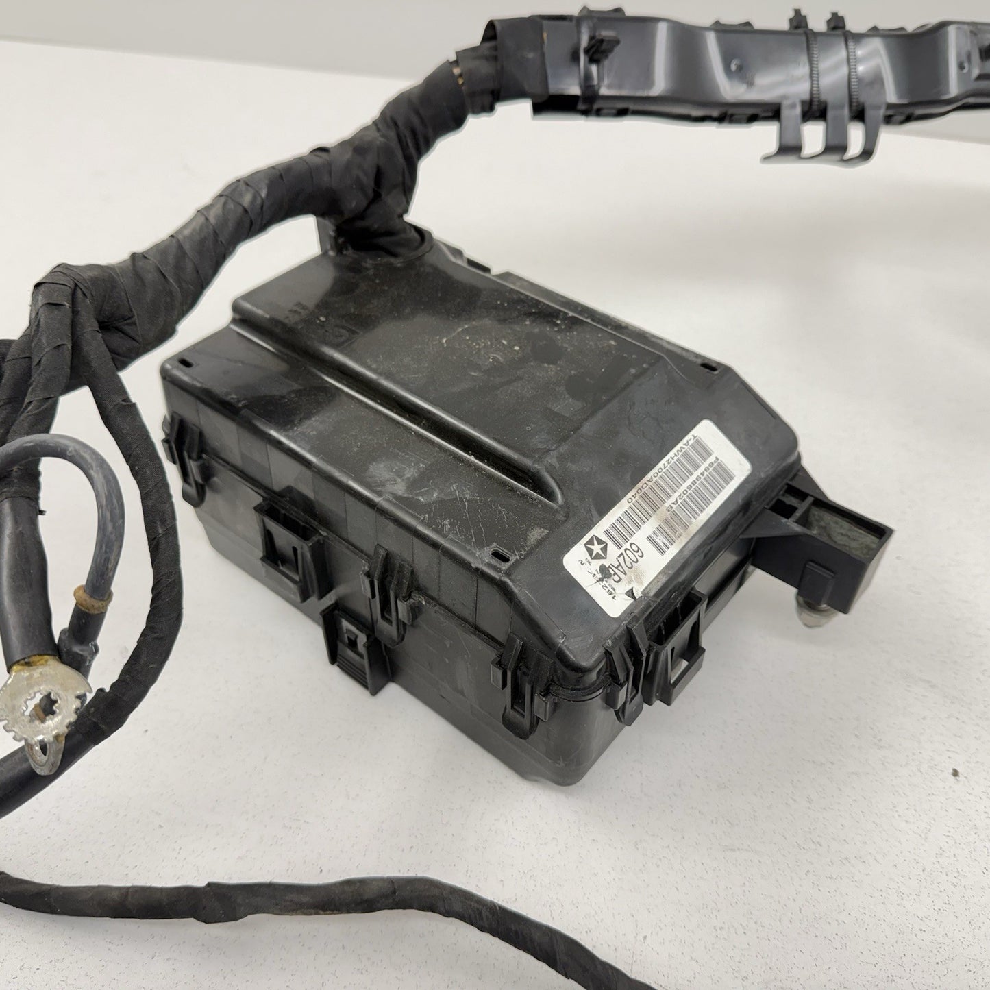2021 Dodge Challenger Engine Bay Wiring Wire Harness W/ Fuse Box 68498602AB OEM