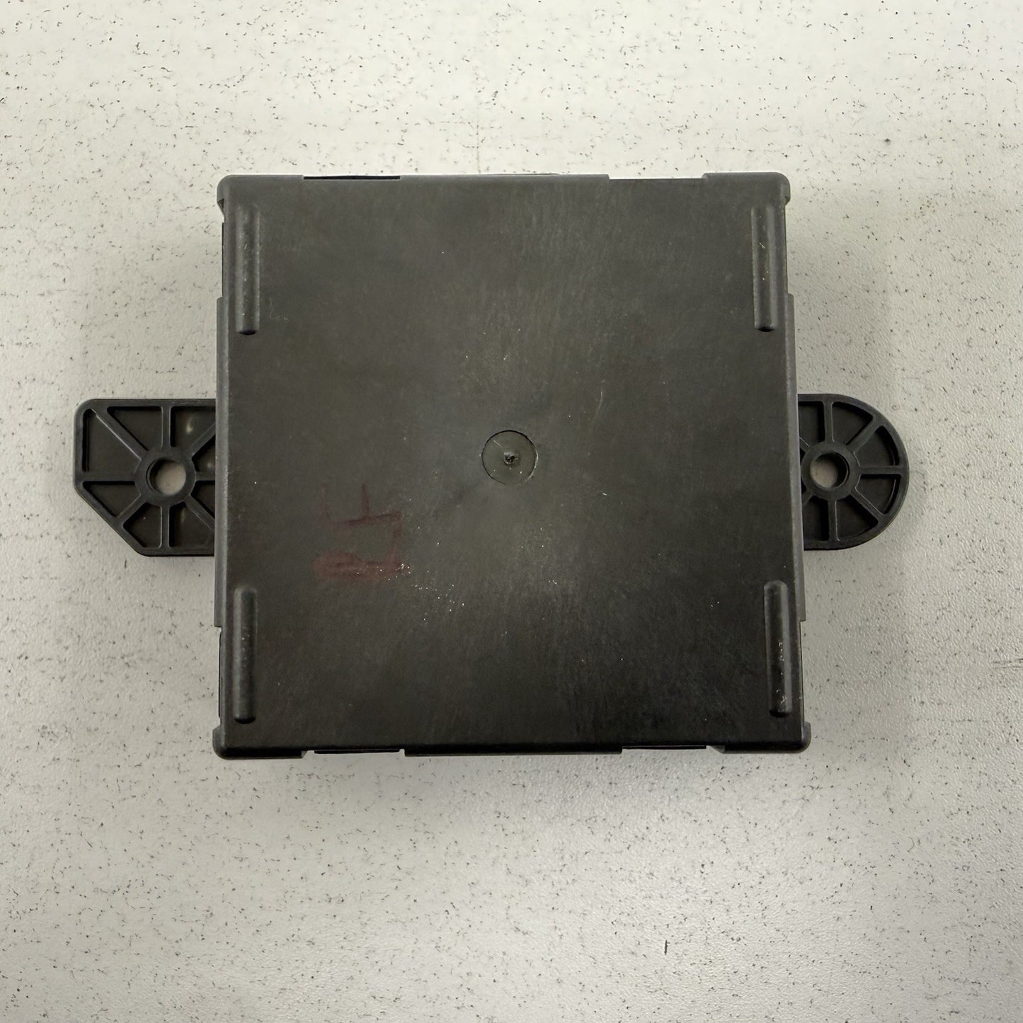 20-21 Dodge Challenger Passenger Right Door Control Module 68503654AA OEM