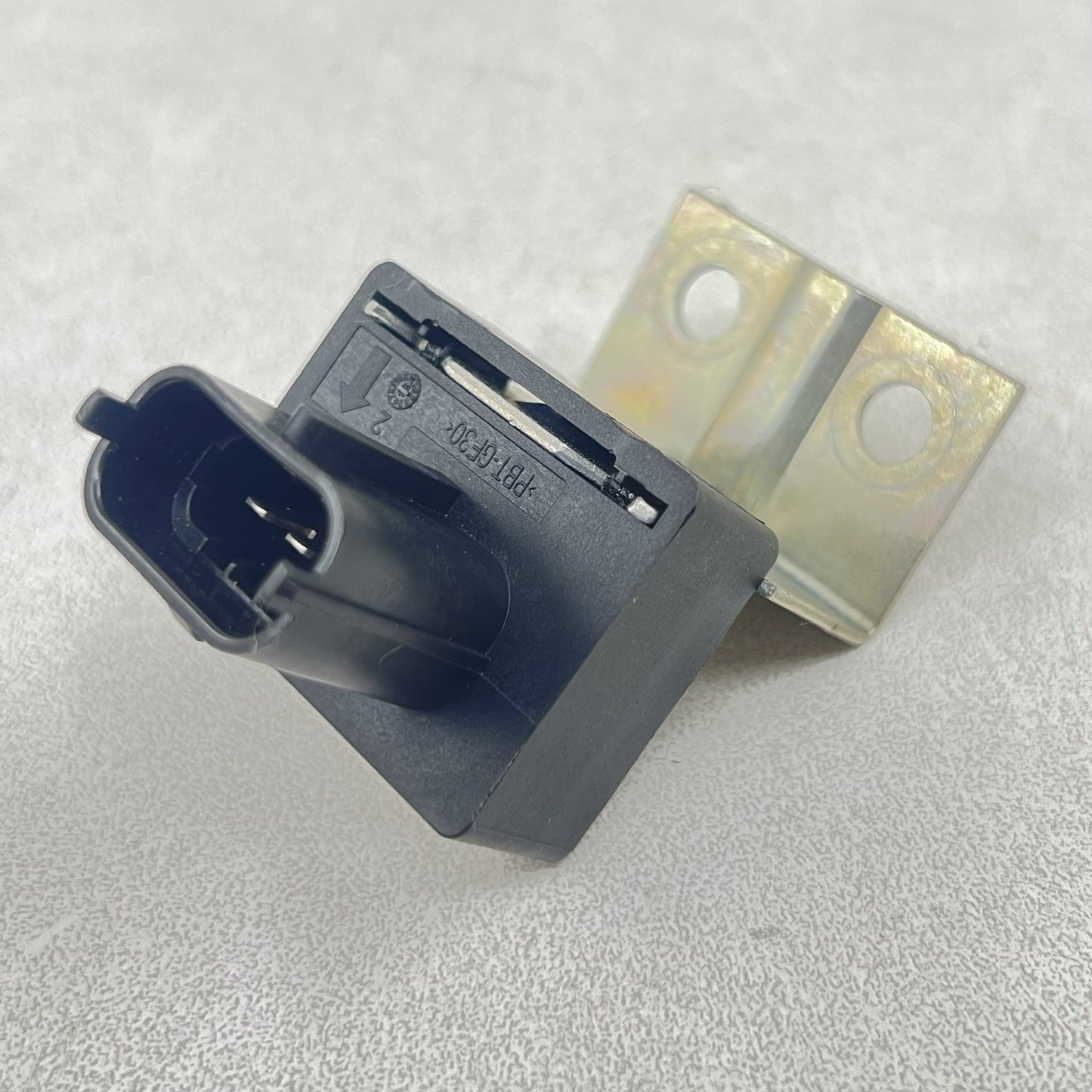 14-24 MASERATI GHIBLI REAR ACCELERATION SENSOR CONTROL MODULE 670005813 OEM