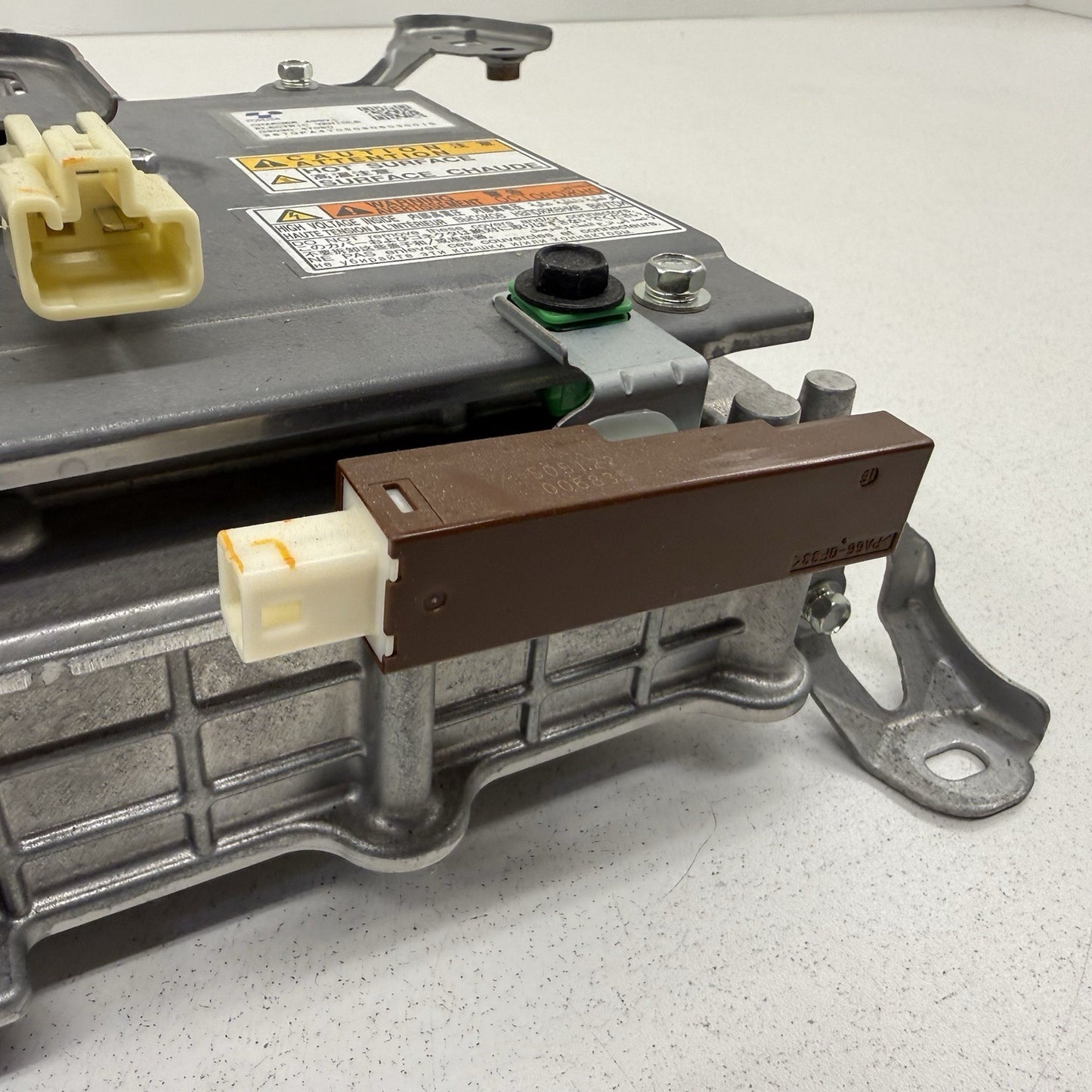 2020 Toyota Prius Prime High Voltage Battery Charger Module Unit G9090-47050 OEM