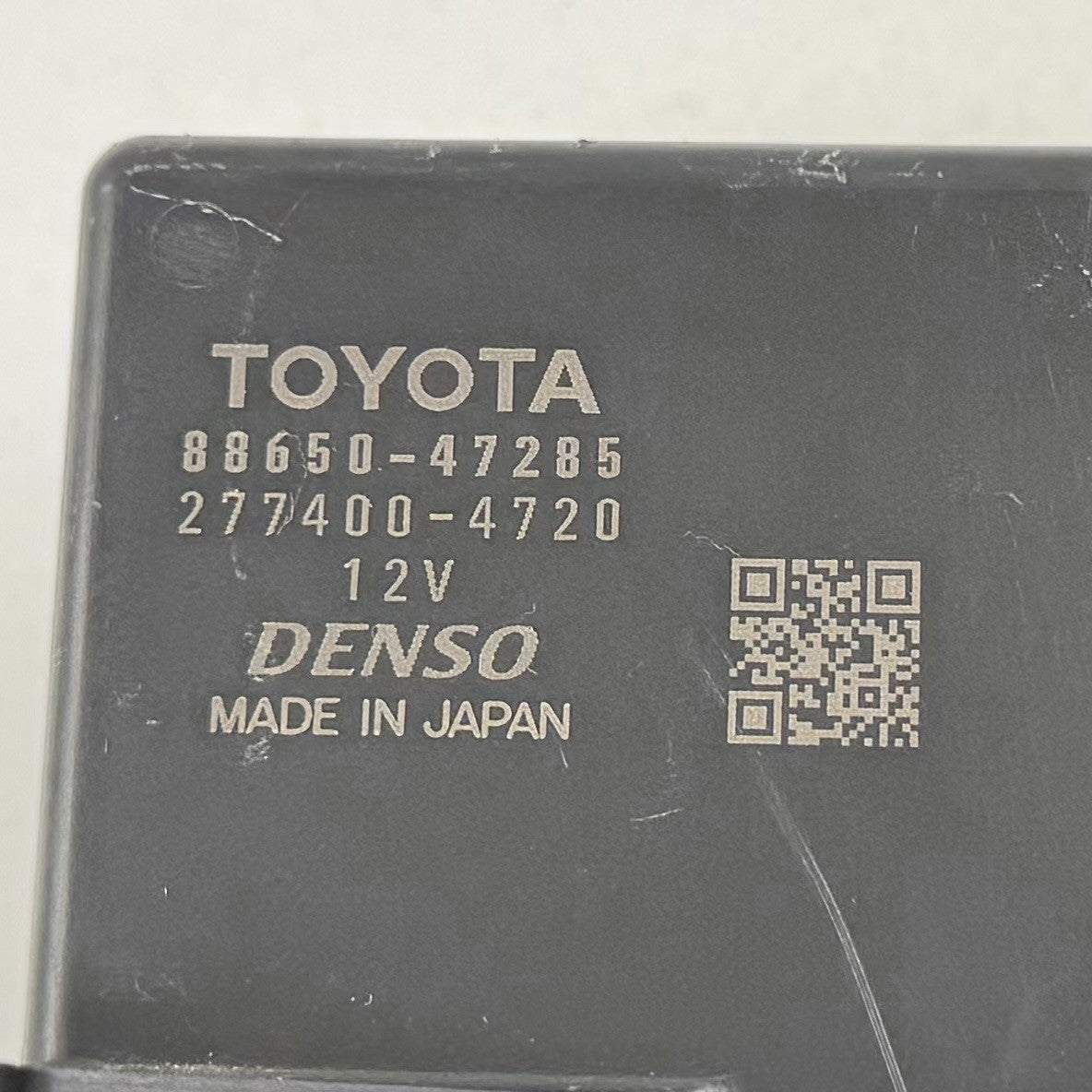 16-17 Toyota Prius V HVAC AC Air Temperature Amplifier Module 88650-47285 OEM