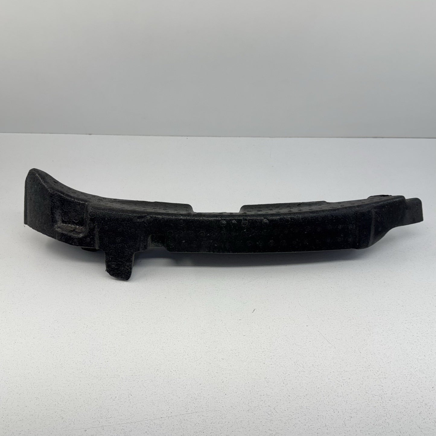 16-23 Toyota Tacoma Right Front Fender Rearward Insulator Protector Foam OEM