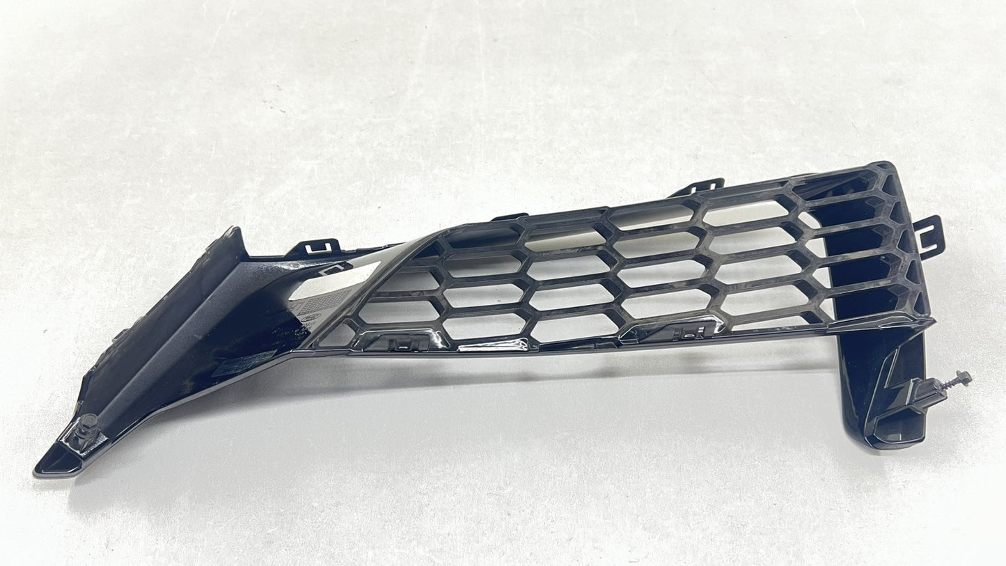 24-25 FORD MUSTANG DARK HORSE LEFT FRONT BUMPER LOWER GRILLE AIR VENT TRIM OEM