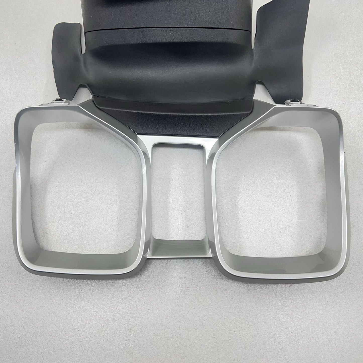 10-15 CHEVROLET CAMARO SS DASHBOARD DASH BOARD INSTRUMENT CLUSTER COVER TRIM OEM