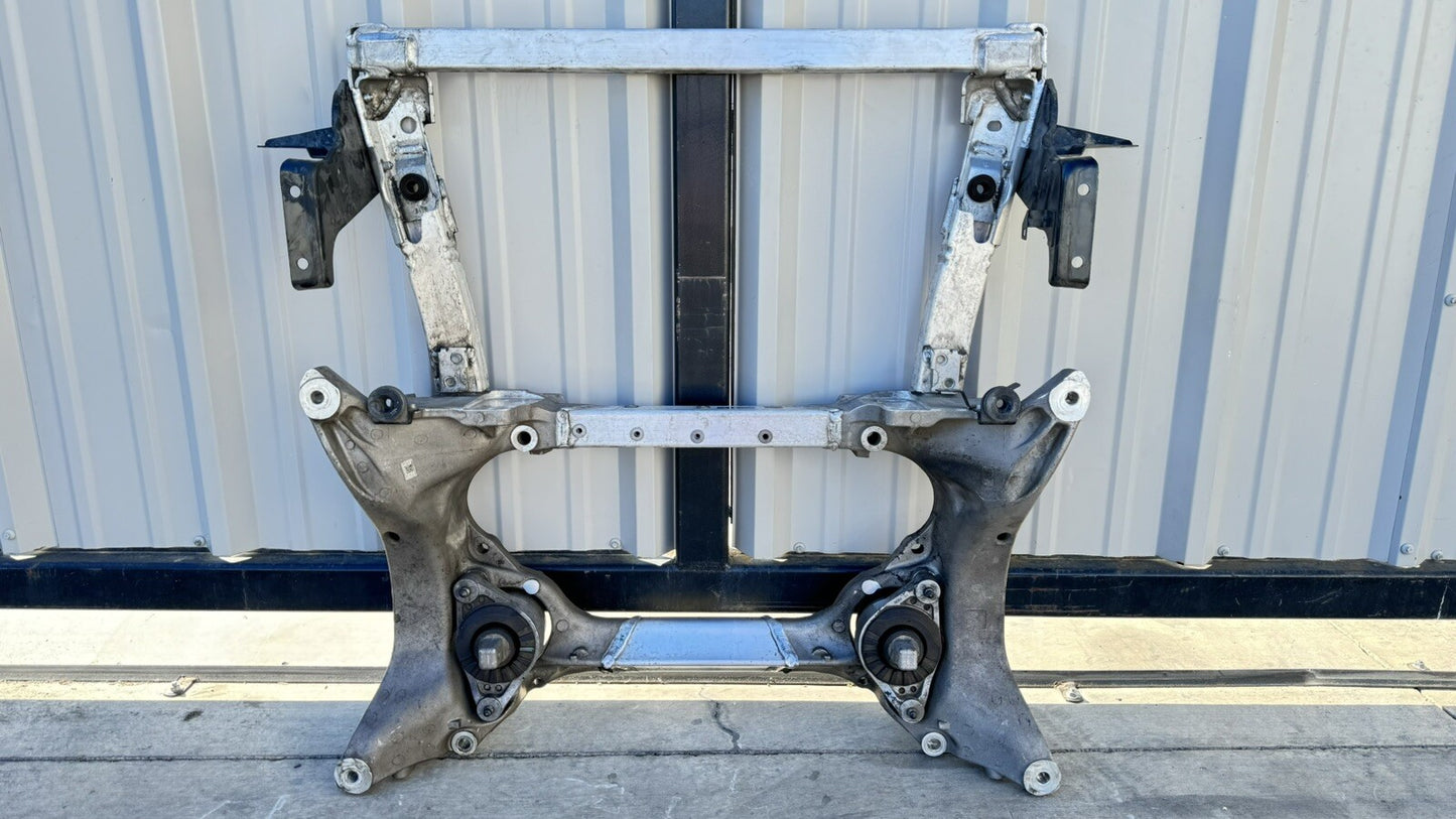 18-23 MASERATI GHIBLI RWD FRONT ENGINE CRADLE SUBFRAME CROSSMEMBER 670039027 OEM