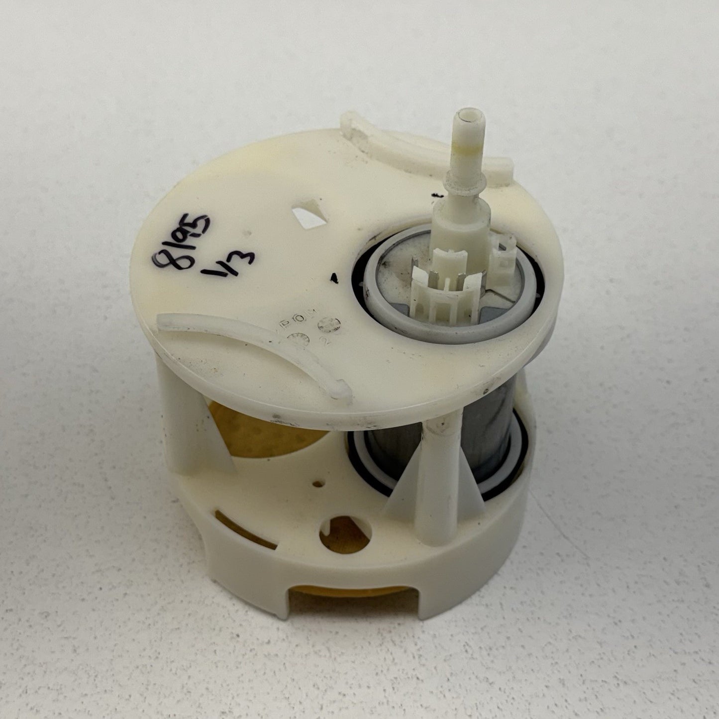 10-16 Mercedes W212 E350 Gas Tank Fuel Pump Sending Unit Pair OEM