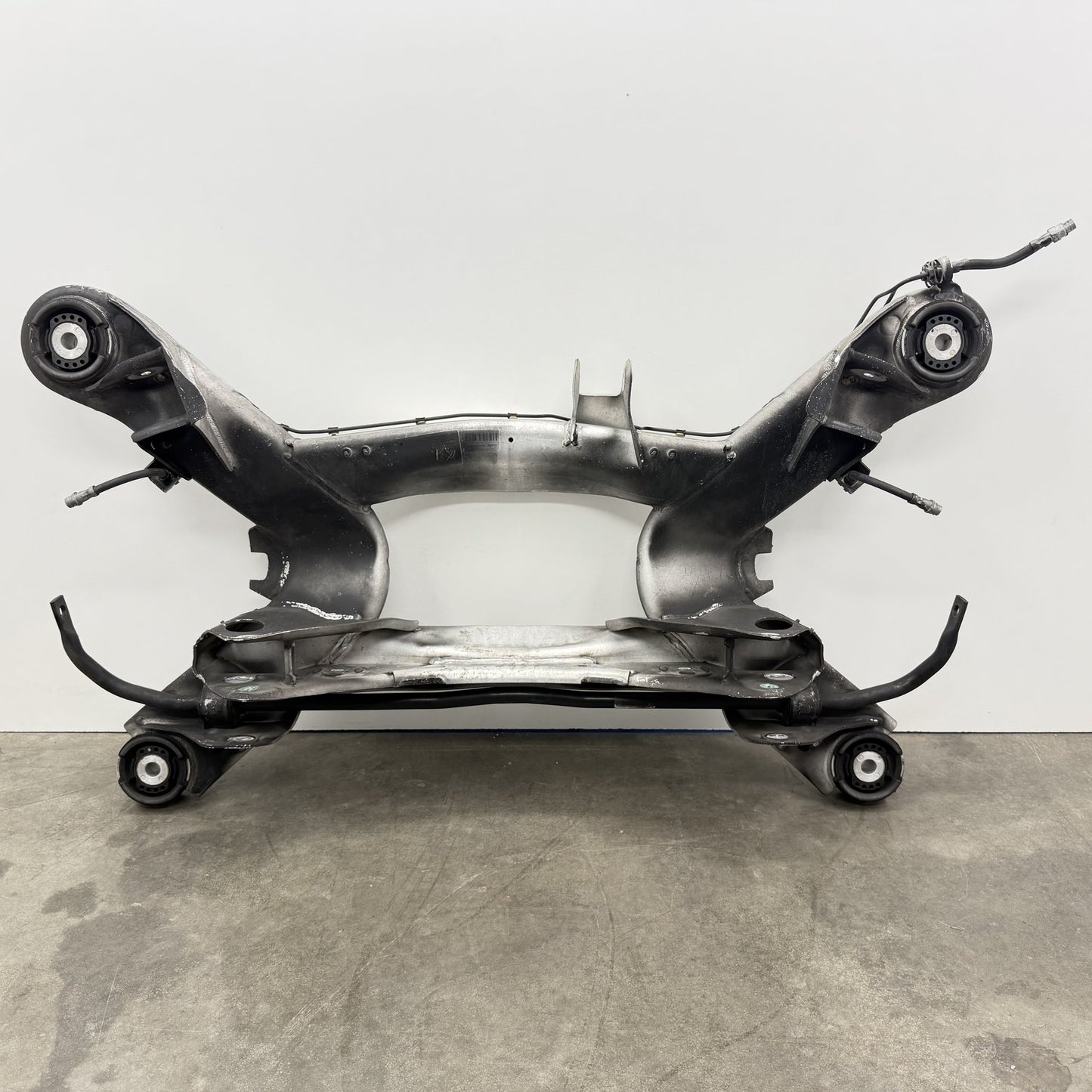 2014-2018 Bentley Flying Spur Rear Subframe Crossmember Cradle Carrier OEM