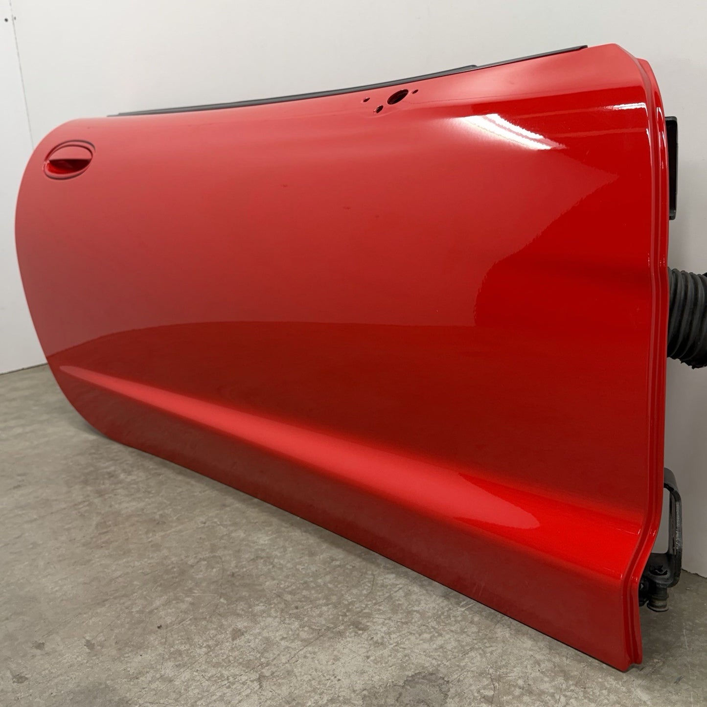 97-04 Chevrolet Corvette C5 Passenger Right Door Shell Complete W/ Glass Red OEM
