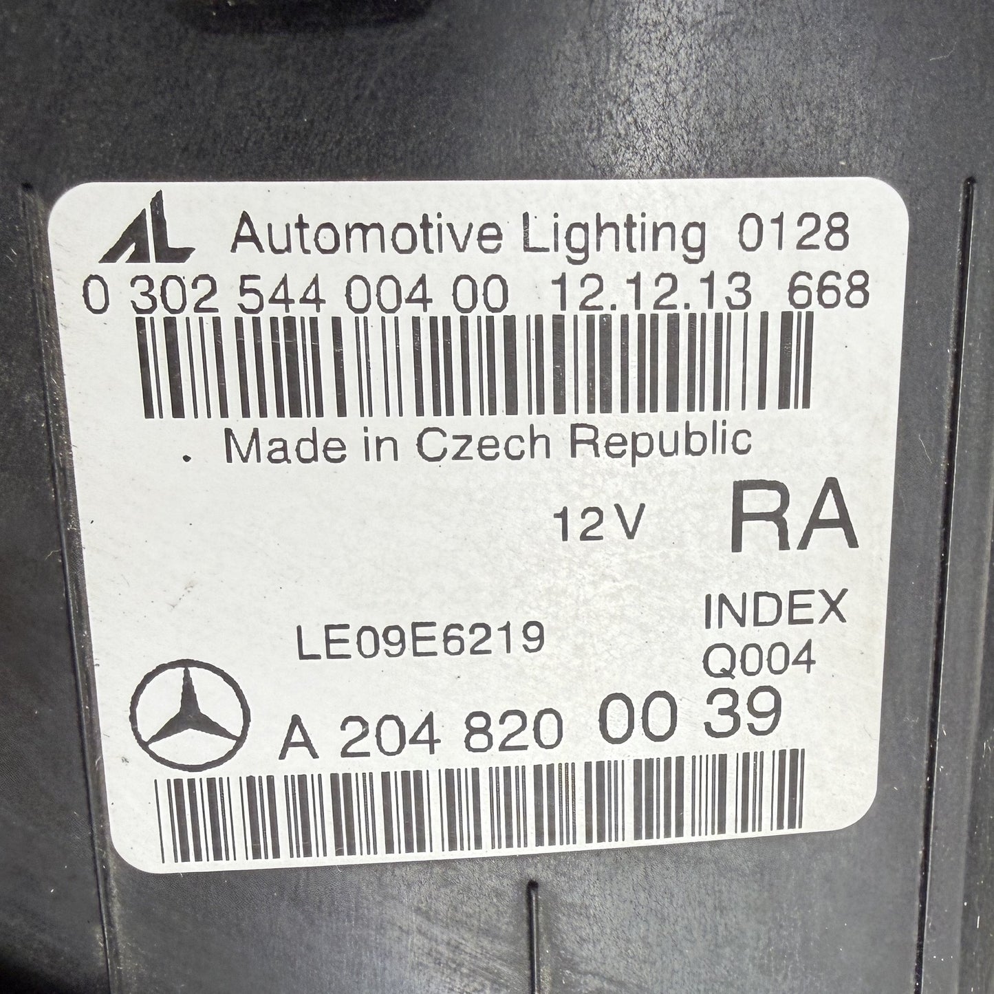 2012-2014 Mercedes C250 W204 Right Front Halogen Headlight Head Light Lamp OEM