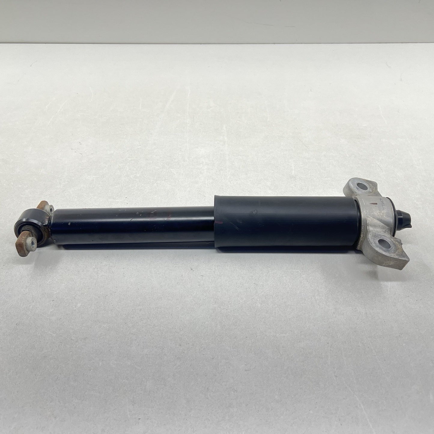 18-23 FORD MUSTANG GT DRIVER LEFT REAR STRUT SHOCK ABSORBER JR3C-18W002-CD OEM