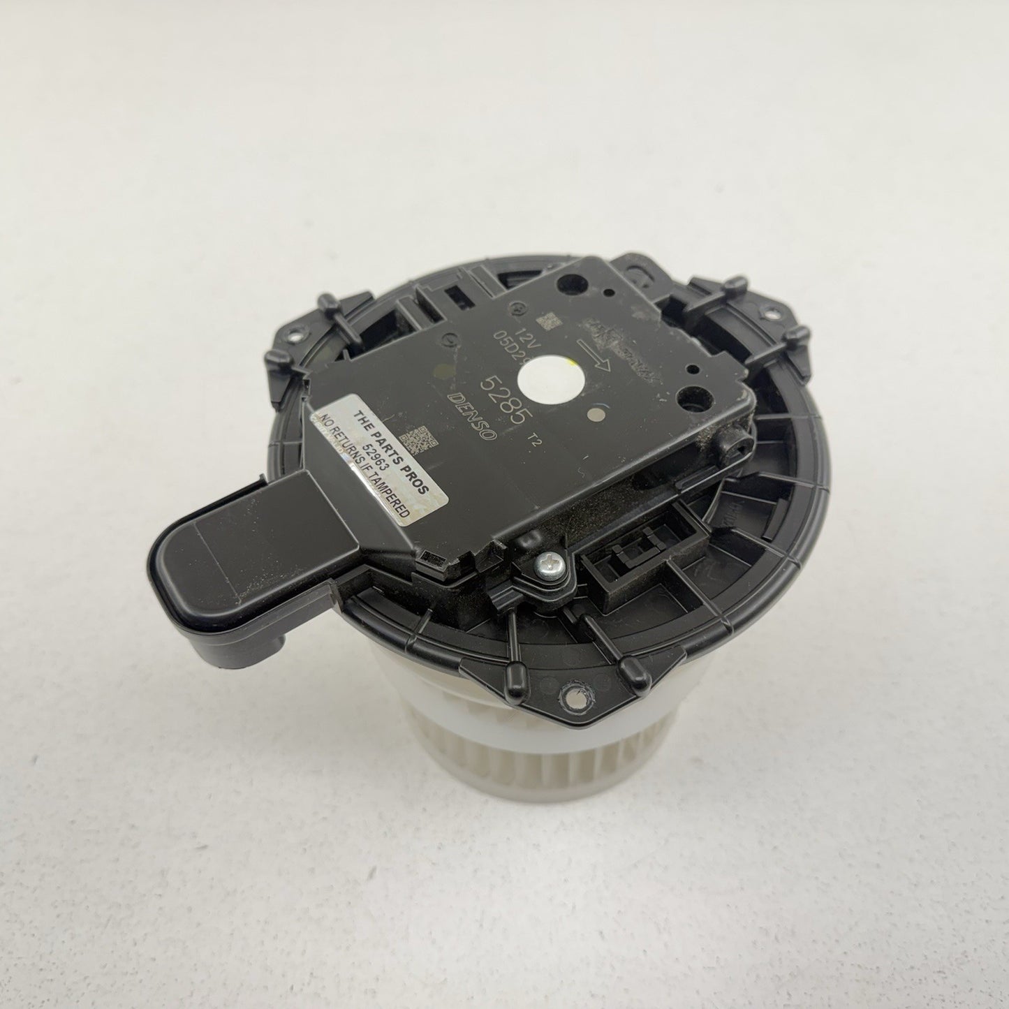 17-22 Toyota Prius Prime AC Air Temperature Fan Blower Motor 87103-0E090 OEM