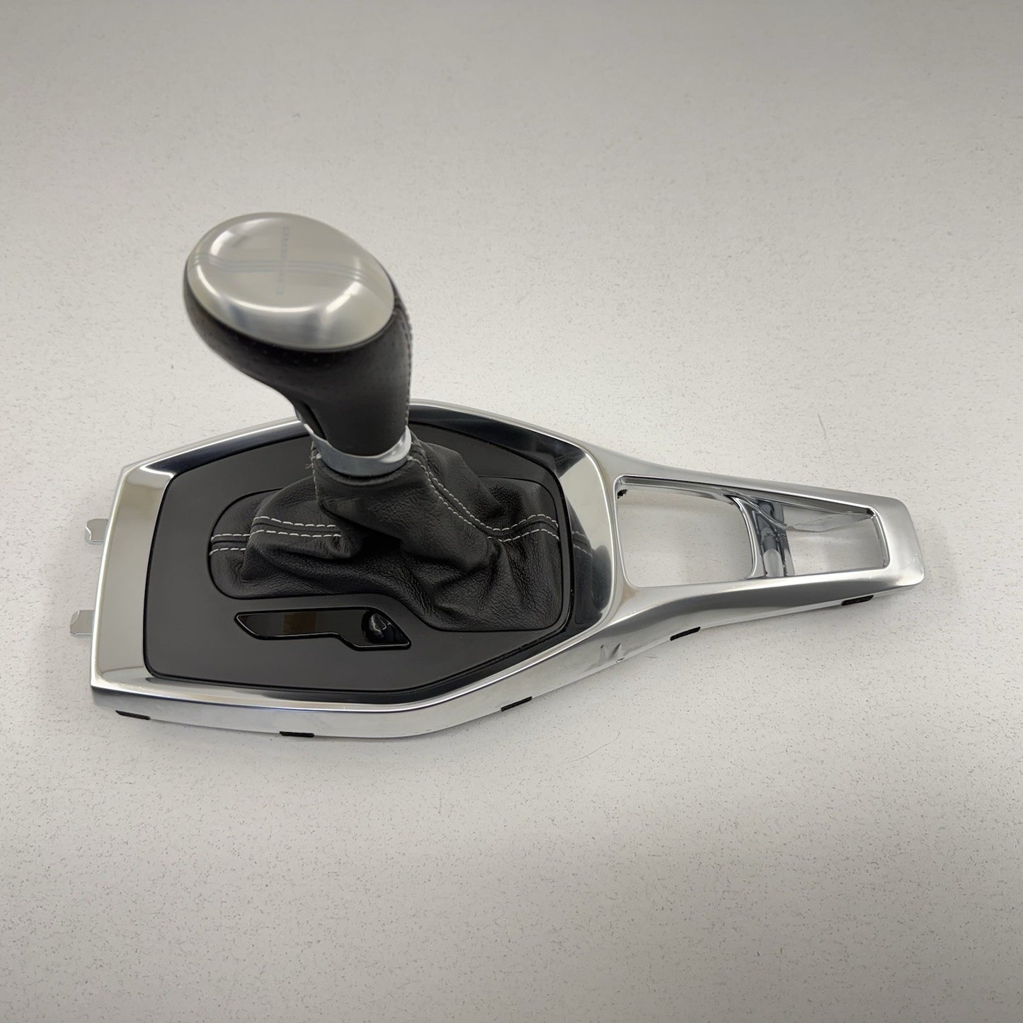 16-24 Chevrolet Camaro Automatic Console Gear Shifter Trim Boot W/ Knob OEM
