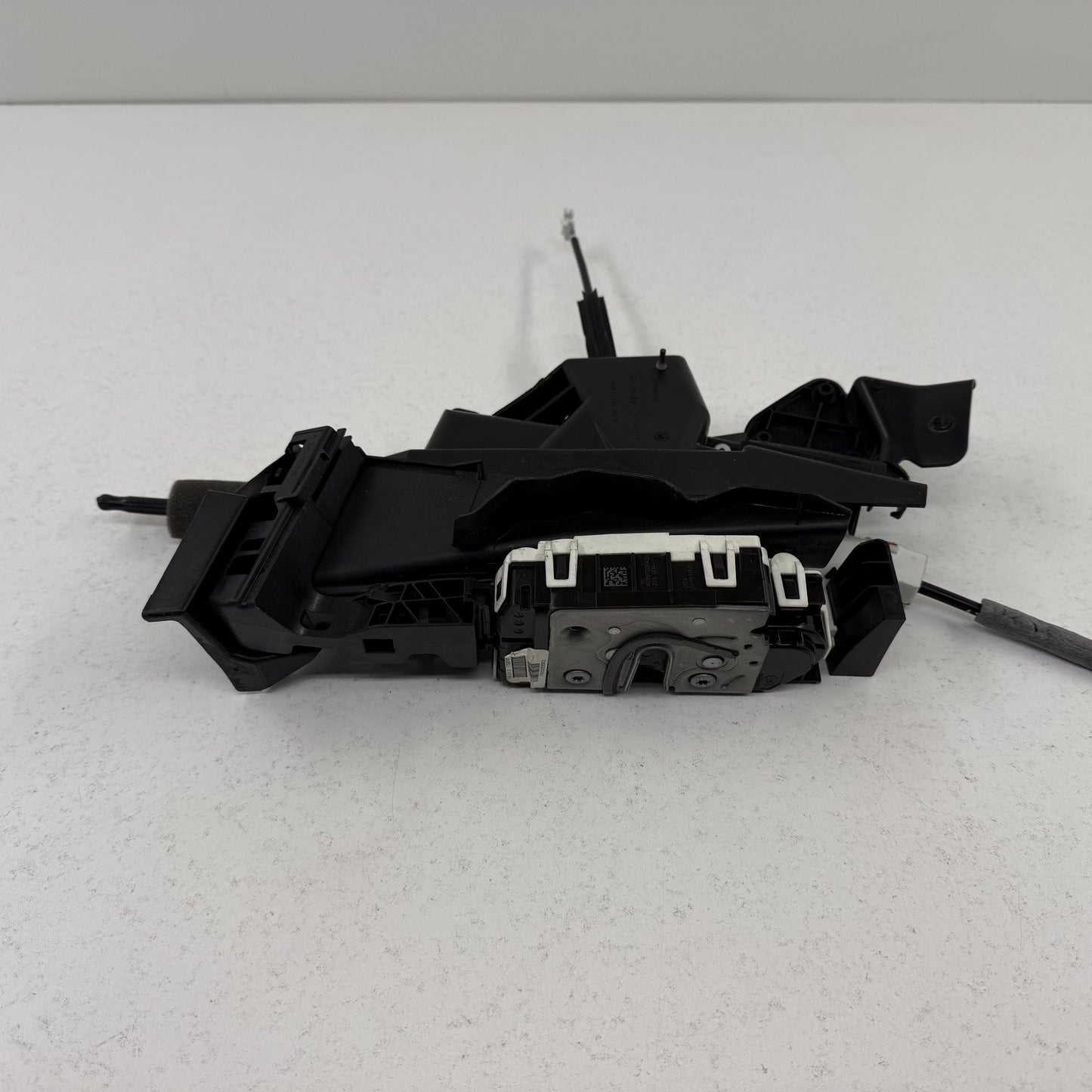 2008-2014 Mercedes C250 W204 Passenger Right Front Door Lock Latch Actuator OEM