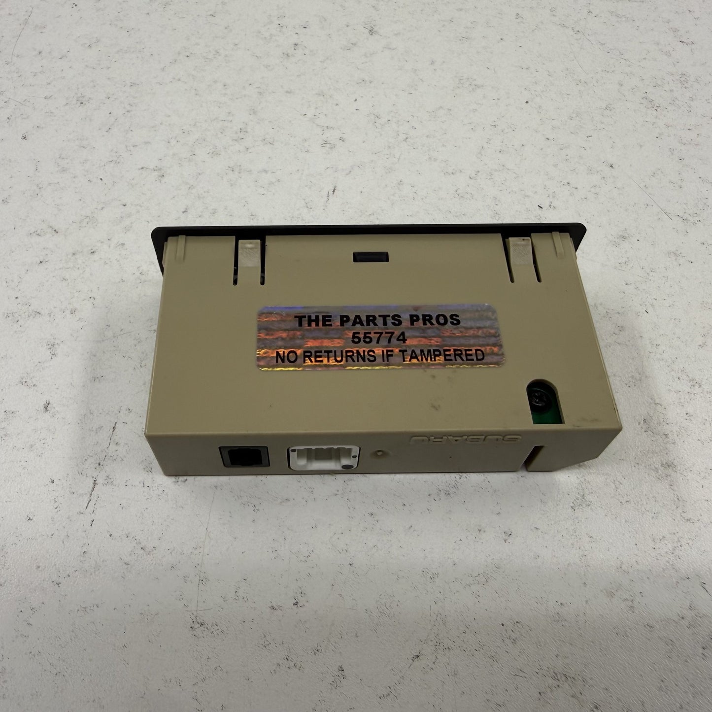 2022-2023 Subaru WRX Media Hub Dual USB Port AUX Auxiliary Jack 86257VC000 OEM