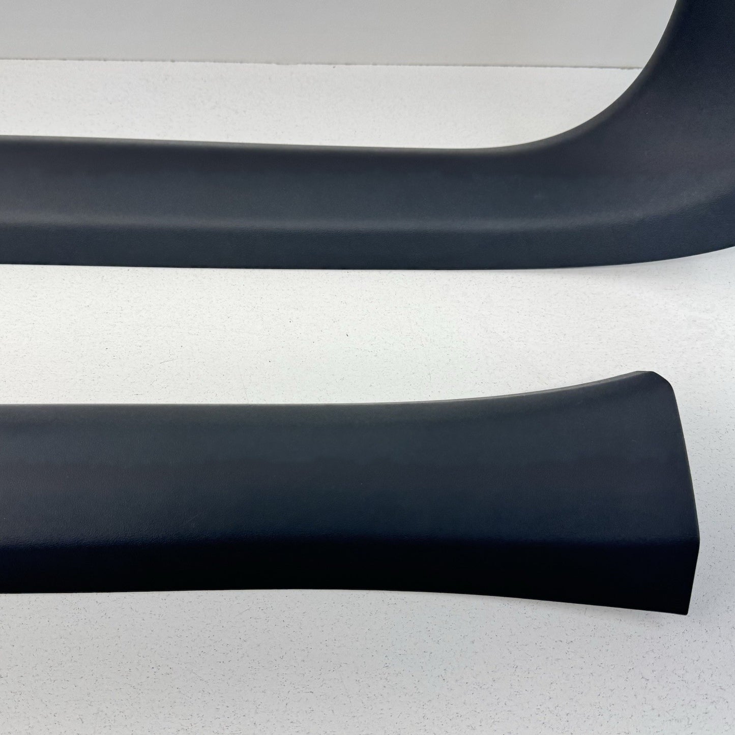17-23 Audi R8 Lower A Pillar Trim Panel Cover Pair Left & Right OEM