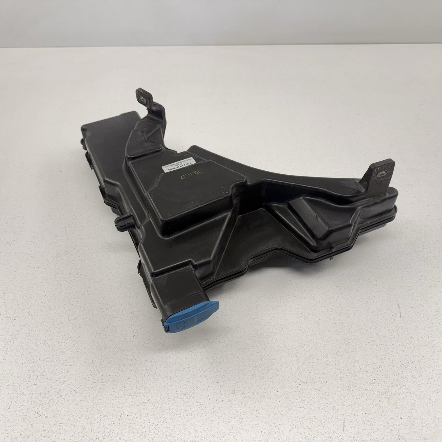 18-24 Audi A5 S5 Windshield Washer Reservoir Bottle Tank 8W6955451E OEM