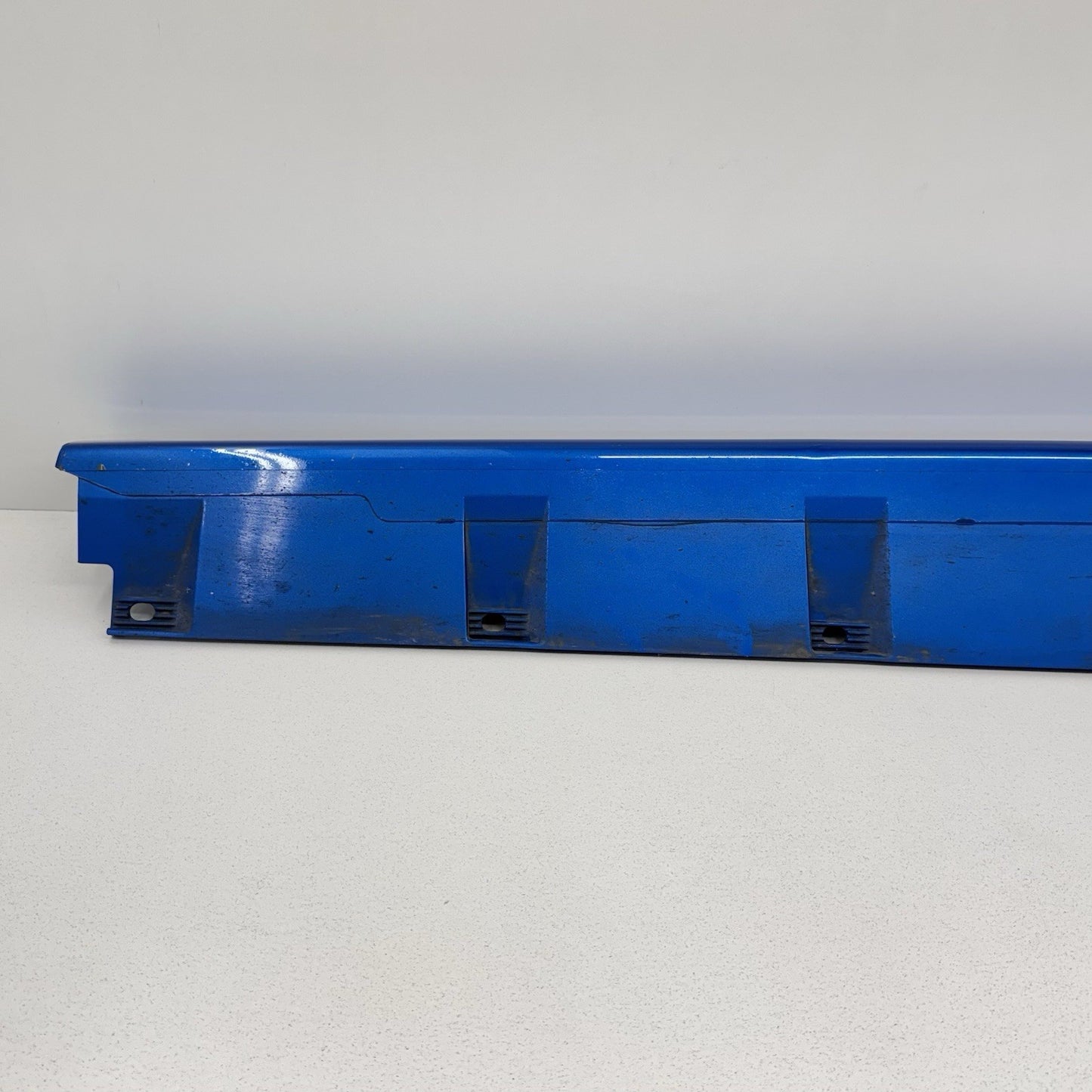 17-23 Audi R8 Driver Left Side Skirt Rocker Panel Molding Cover Trim OEM