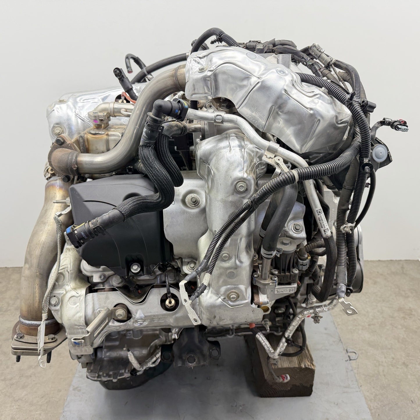 24-25 Silverado Sierra 2500 3500 Diesel LP5 Complete Engine Motor 5K Miles OEM