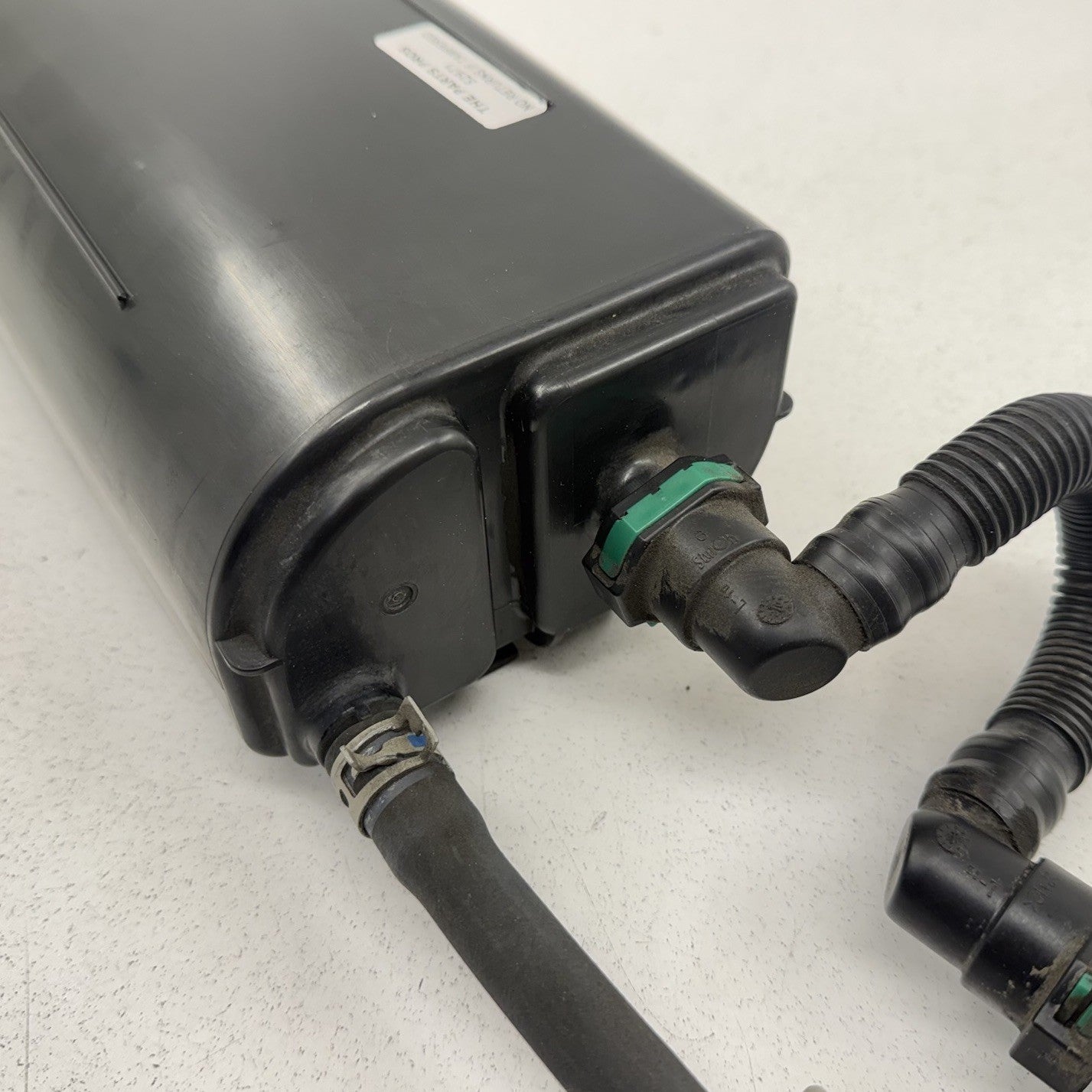 16-22 Toyota Prius / Prius Prime Fuel Evap Vapor Charcoal Emission Canister OEM
