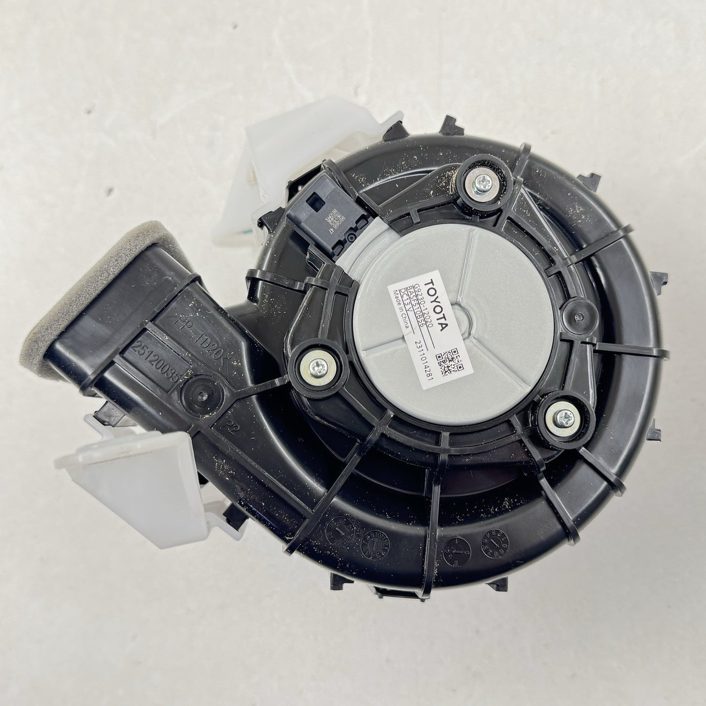 23-25 Toyota Prius Hybrid Battery Cooling Blower Motor Assembly G9230-12020 OEM
