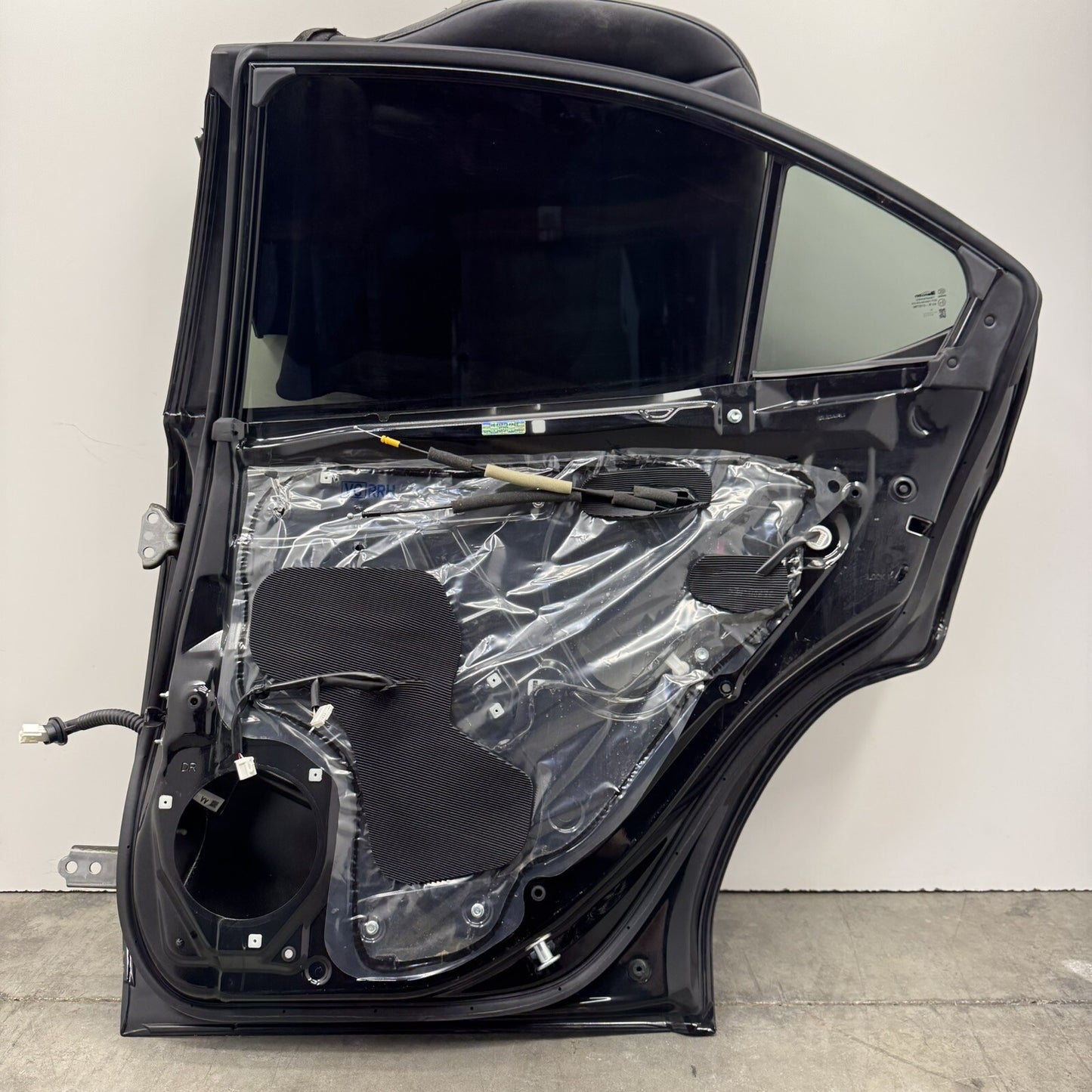 22-25 SUBARU WRX PASSENGER RIGHT REAR DOOR COMPLETE BLACK OEM
