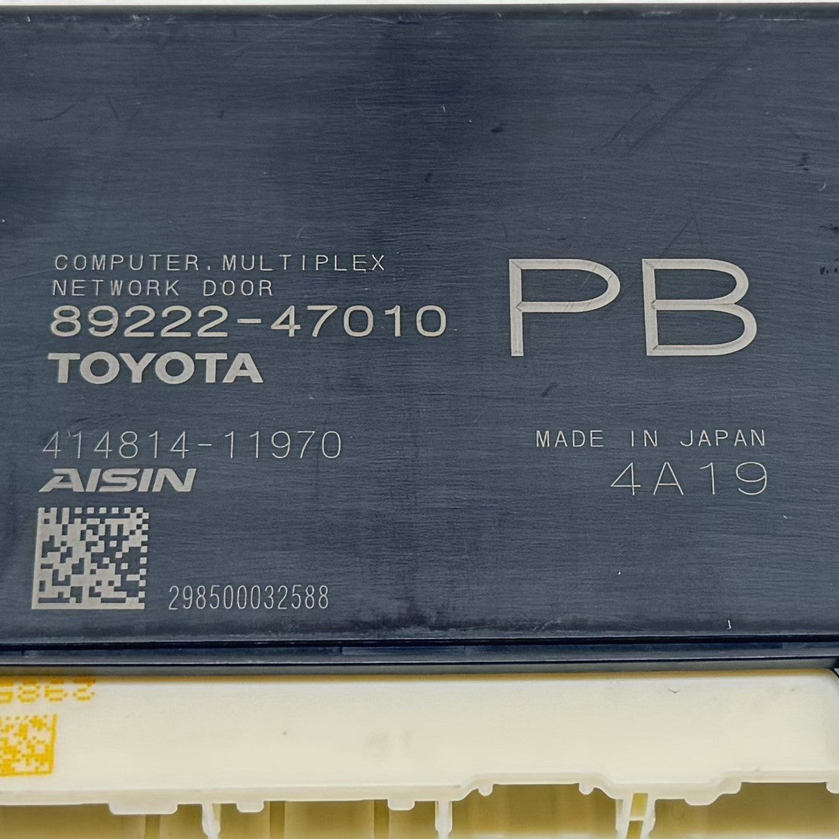 23-25 Toyota Prius Multiplex Network Door Control Module 89222-47010 OEM