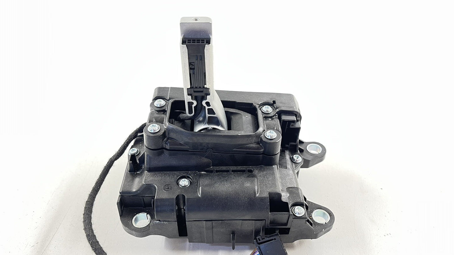 18-21 AUDI A4 S4 A5 S5 GEAR BOX GEAR SHIFT SELECT LEVER 8W1713041F OEM